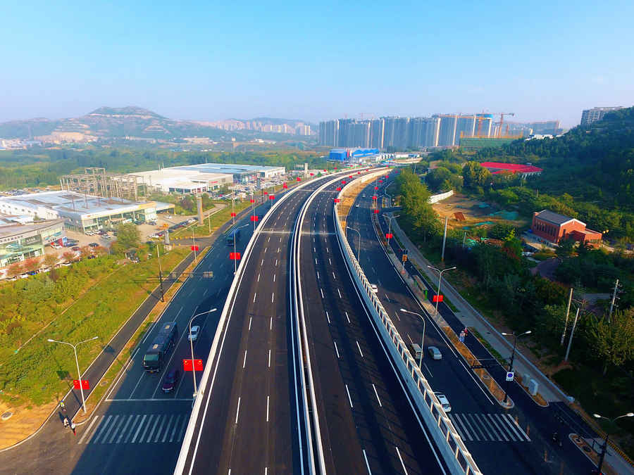 濟南市順河快速路南延(英雄山立交至南繞城高速)建設(shè)工程1_副本.jpg