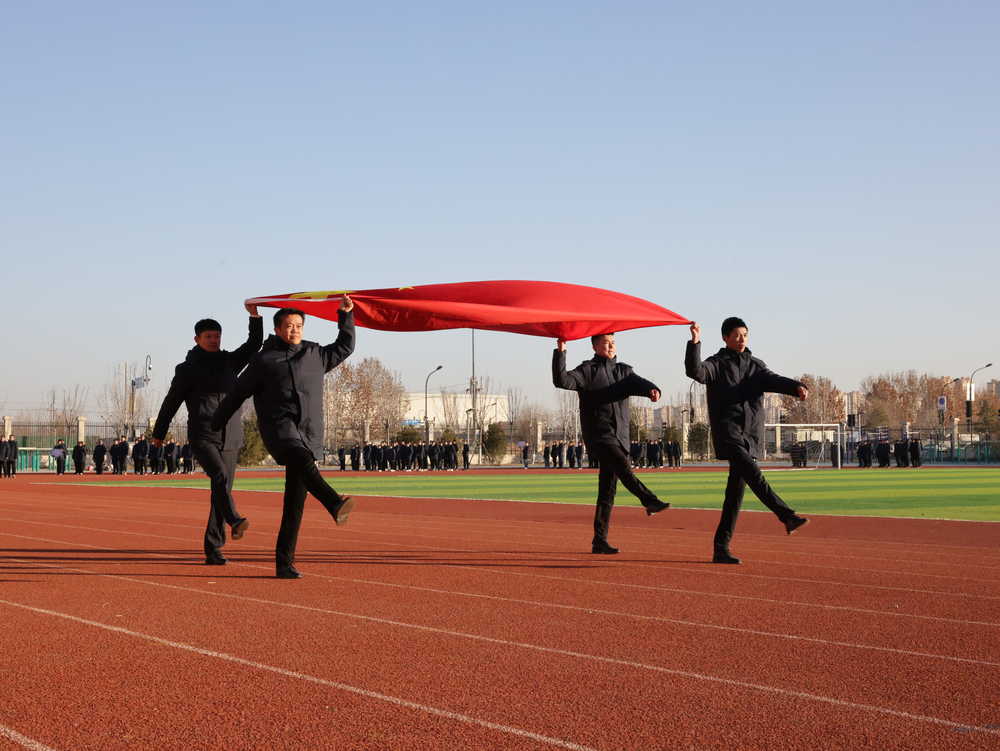 護(hù)旗手.JPG 護(hù)旗手.JPG